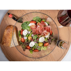 Insalata Caprese - salată de Excelența in stil Mediteranean
